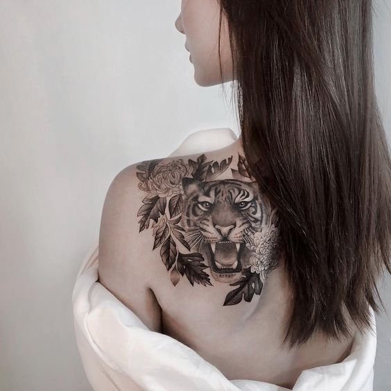 shoulder tattoo